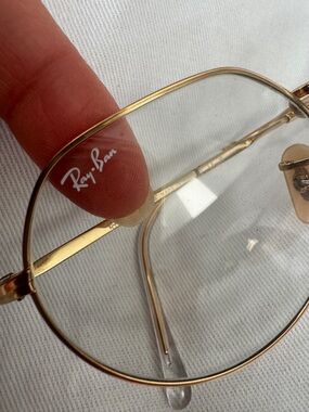 Ray-Ban Gold Round Metal Eyeglass Frames